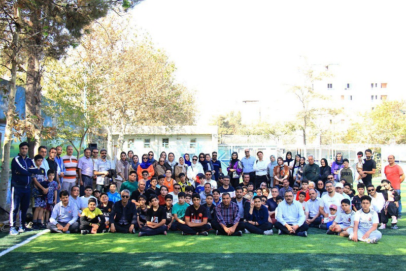 دورهمی خانوادگی در دبیرستان هاشمی نژاد۳ آبان ماه ۱۴۰۴